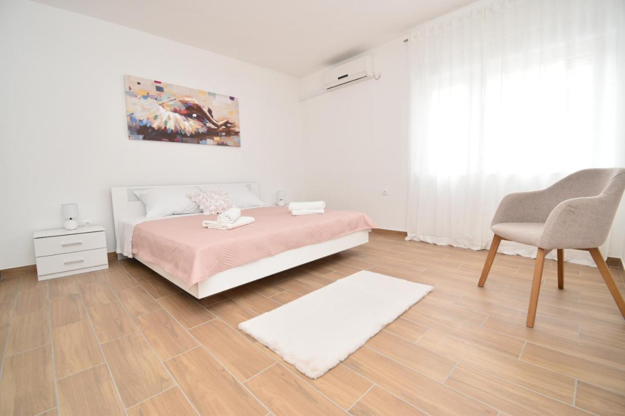 Apartments Ivan Zadar Buitenkant foto