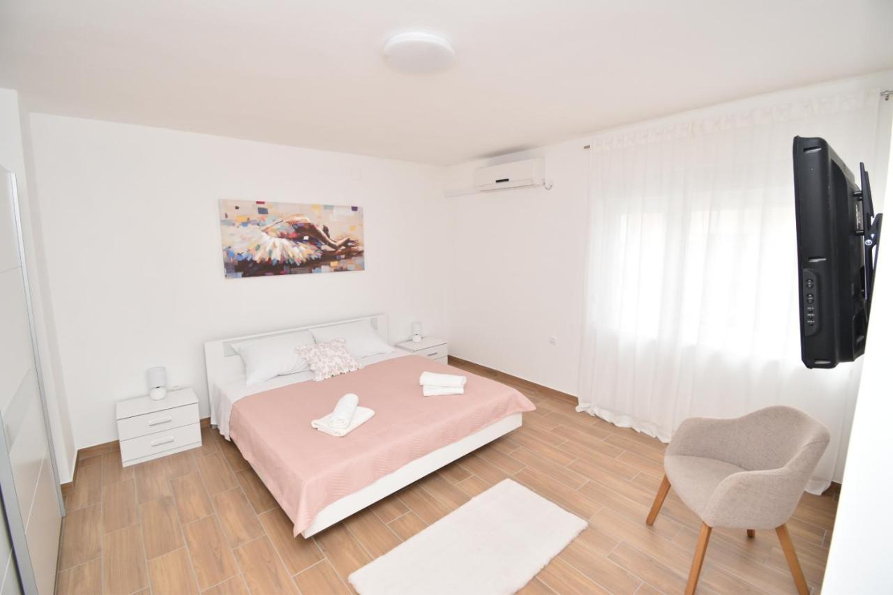 Apartments Ivan Zadar Buitenkant foto